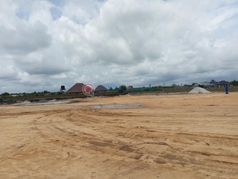 Commercial Property For Sale Aiyetoro Lagos Island  - 2