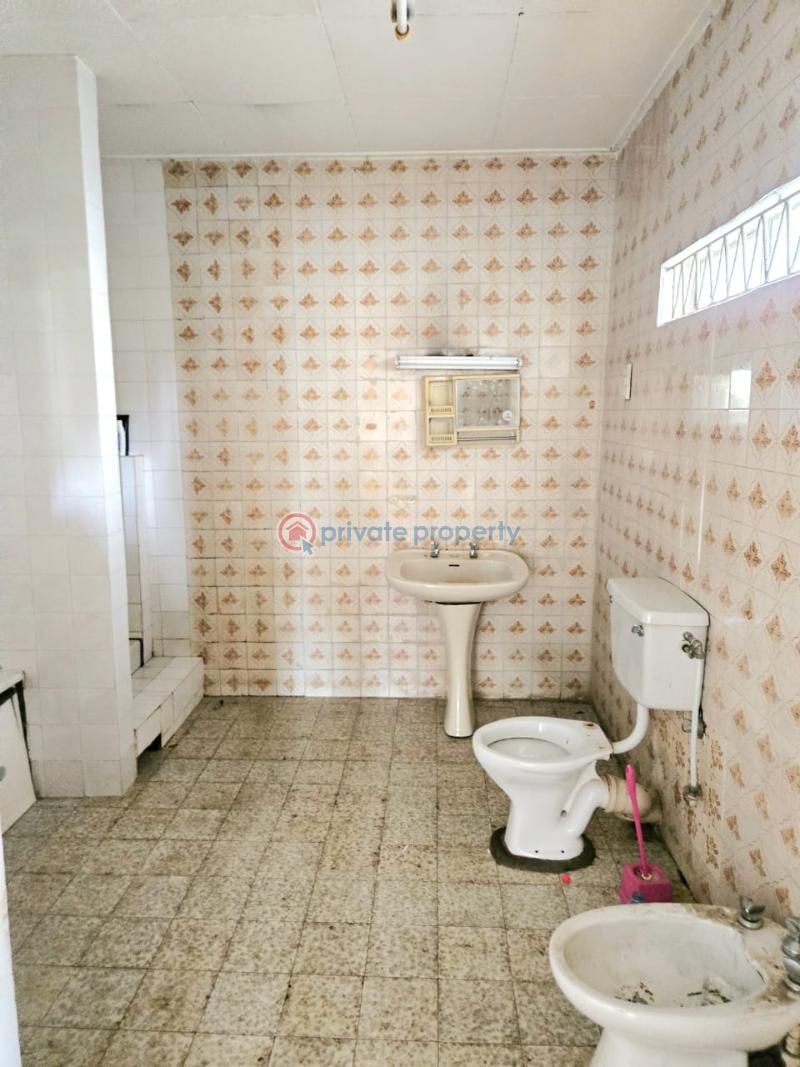 6 bedroom Office For Rent Adeola Odeku Victoria Island Lagos - 11
