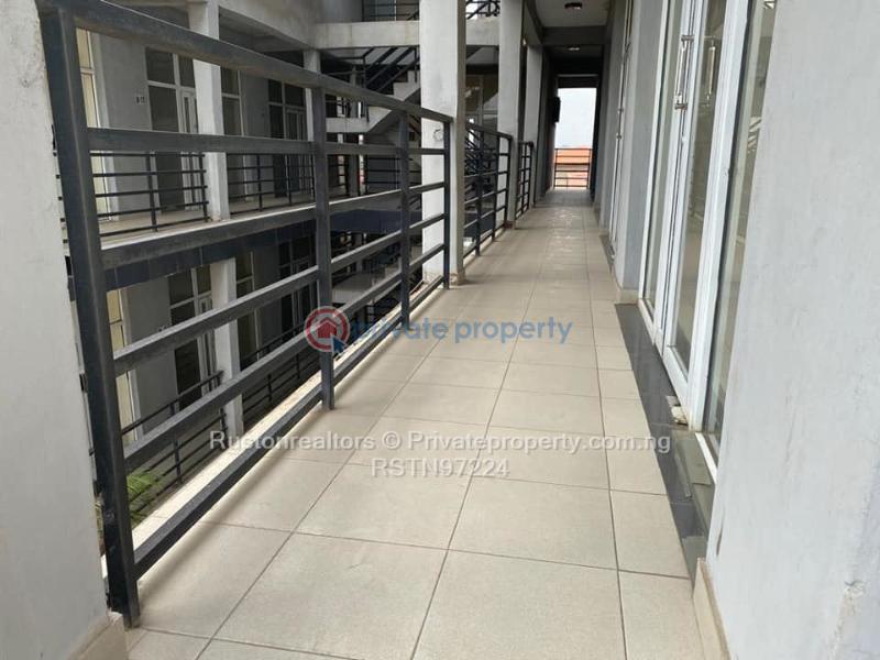 Commercial office space - 1 1 bedroom Office For Sale Bodija Ibadan Oyo - 1