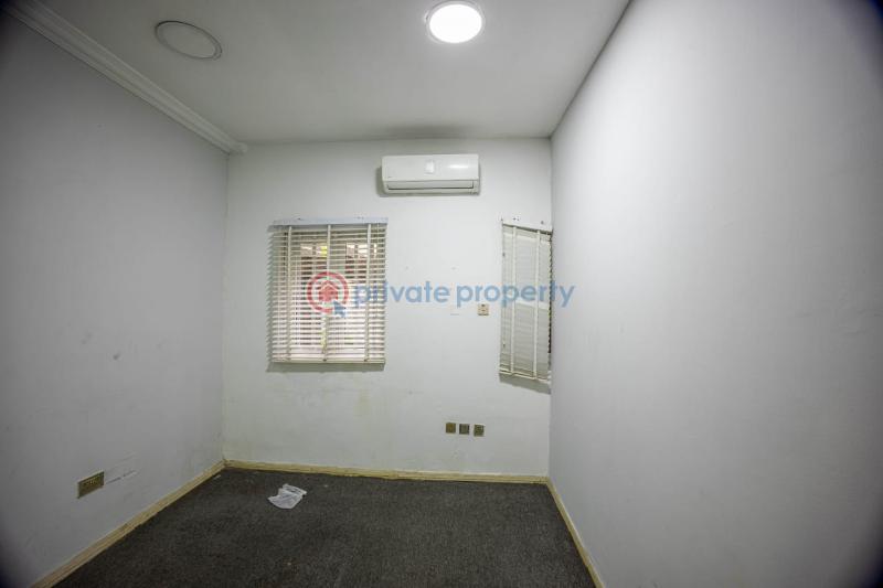 Commercial office space - 11 1 bedroom Office For Rent Oniru Victoria Island Lagos - 11