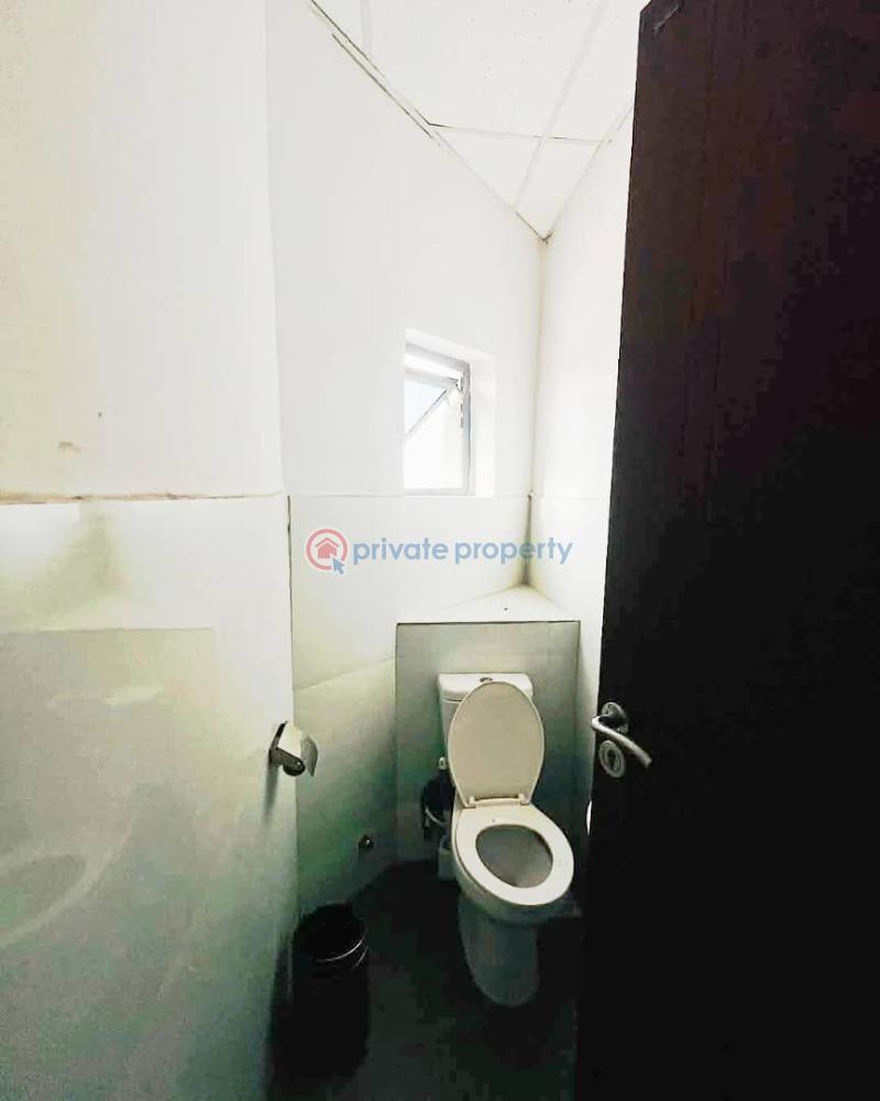 Commercial office space - 1 1 bedroom Office For Rent Victoria Island Lagos - 1