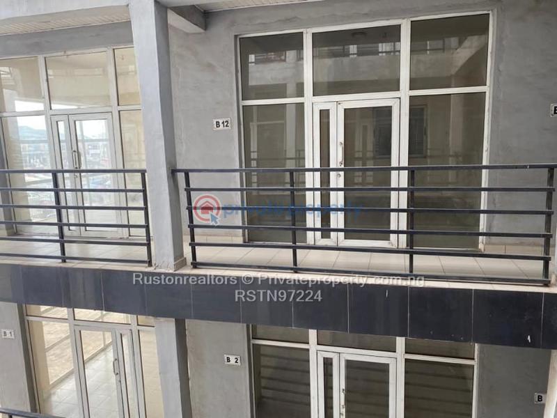Commercial office space - 4 1 bedroom Office For Sale Bodija Ibadan Oyo - 4