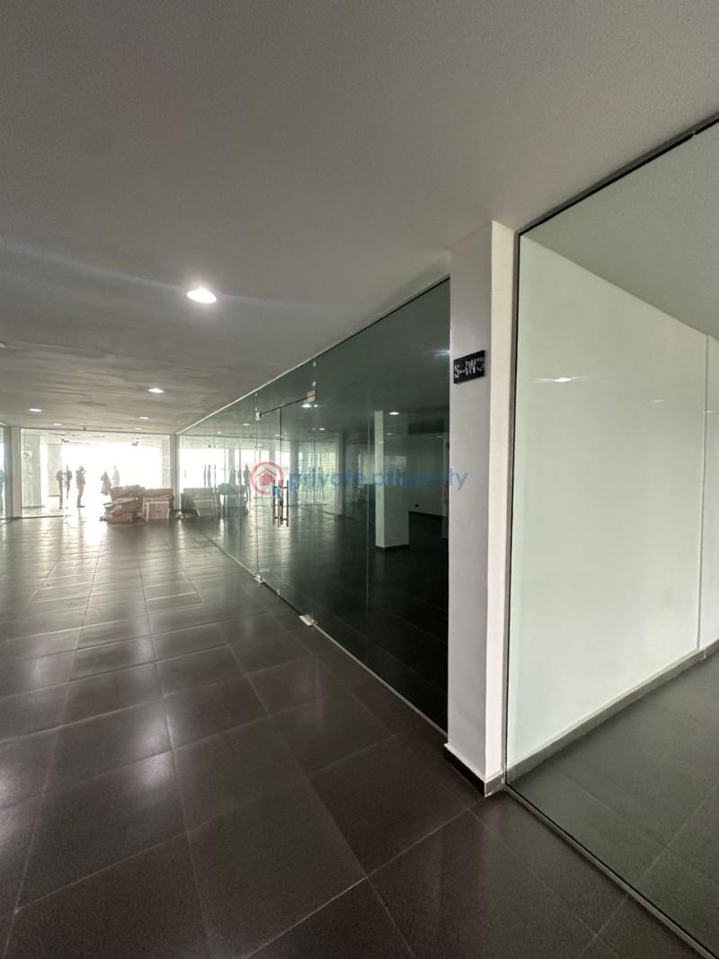 Commercial Property For Rent Lekki Phase 1 Lagos - 4