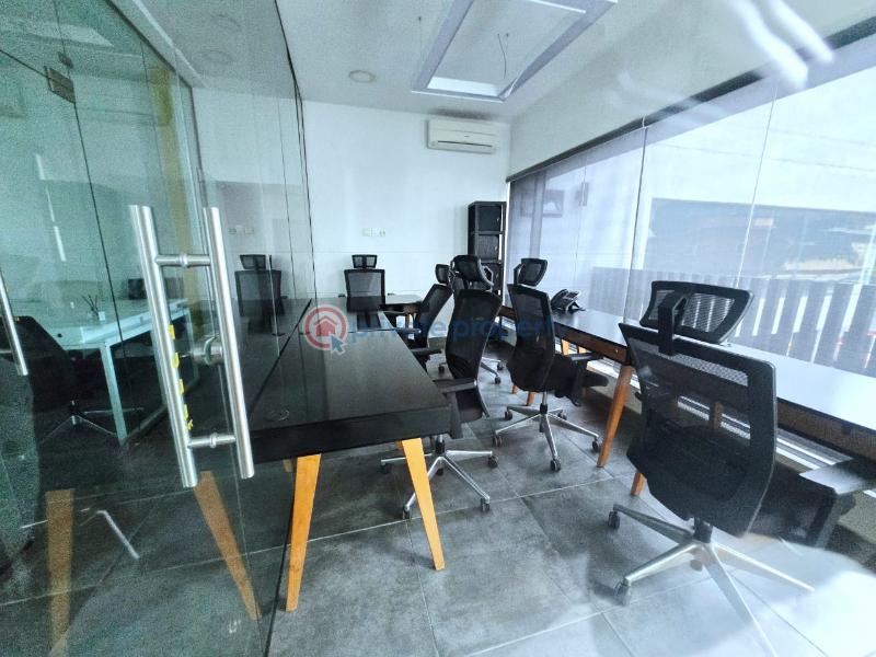 1 bedroom Office For Sale Victoria Island Lagos - 3