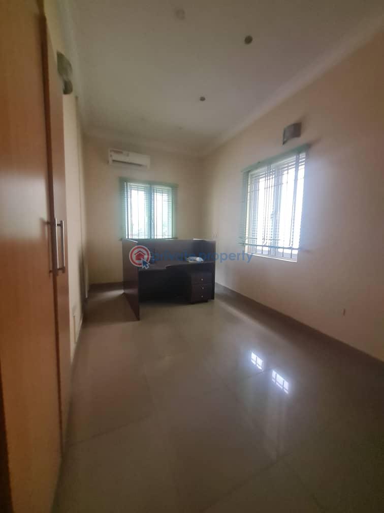 5 bedroom Duplex For Rent Good Area Idado Lekki Lagos - 4