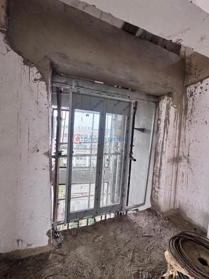 Mall/Complex/Plaza For Sale Wuse II Abuja Phase 1  - 3