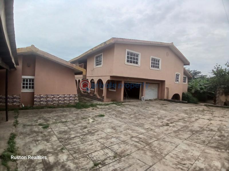 10 bedroom Office For Sale Bodija Road Bodija Ibadan Oyo - 1