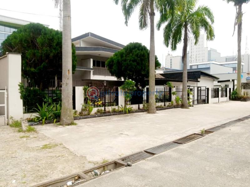 4 bedroom Commercial Property For Rent Victoria Island Lagos - 14