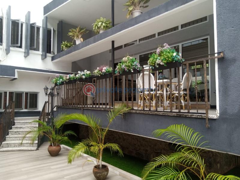4 bedroom Commercial Property For Rent Victoria Island Lagos - 11
