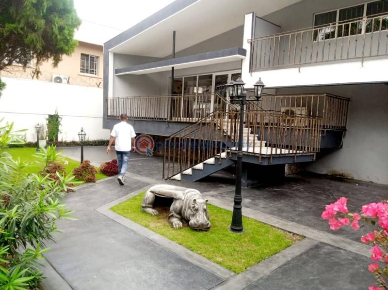4 bedroom Commercial Property For Rent Victoria Island Lagos - 10