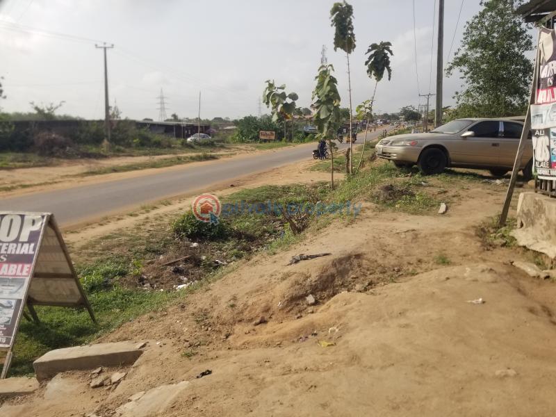 2 bedroom Mall/Complex/Plaza For Sale Obada Adigbe Road. Adigbe Abeokuta Ogun - 3