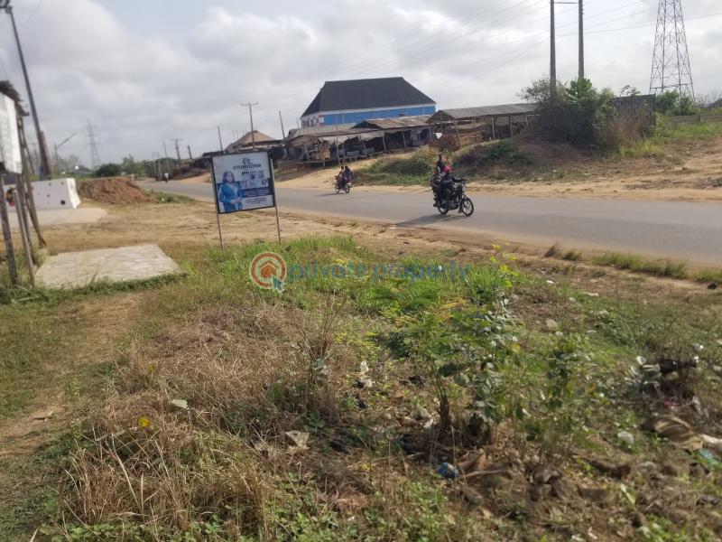 2 bedroom Mall/Complex/Plaza For Sale Obada Adigbe Road. Adigbe Abeokuta Ogun - 2
