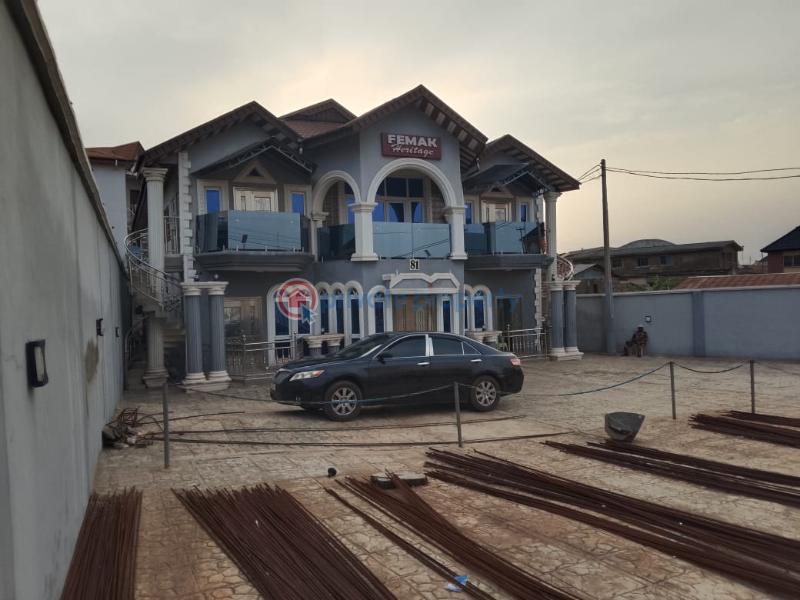 Mall/Complex/Plaza For Sale Abiola Way Ijeun Titun Abeokuta Ogun - 0