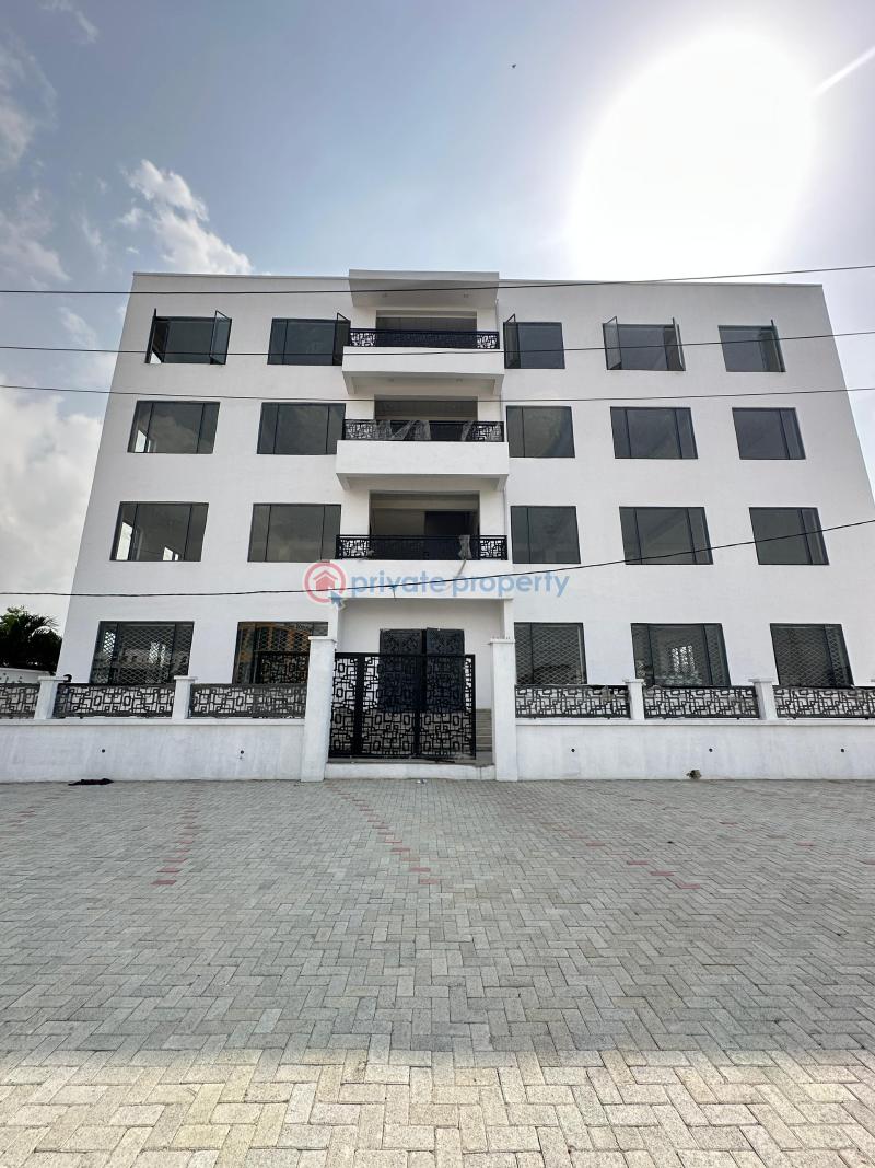 Mall/Complex/Plaza For Sale Ikate Elegushi Lekki Lagos - 6