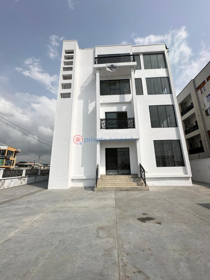 Mall/Complex/Plaza For Sale Ikate Elegushi Lekki Lagos - 0