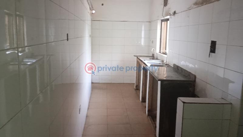 Restaurant/Bar For Rent Karu Site, Karu, Abuja. Karu Abuja Phase 4  - 3