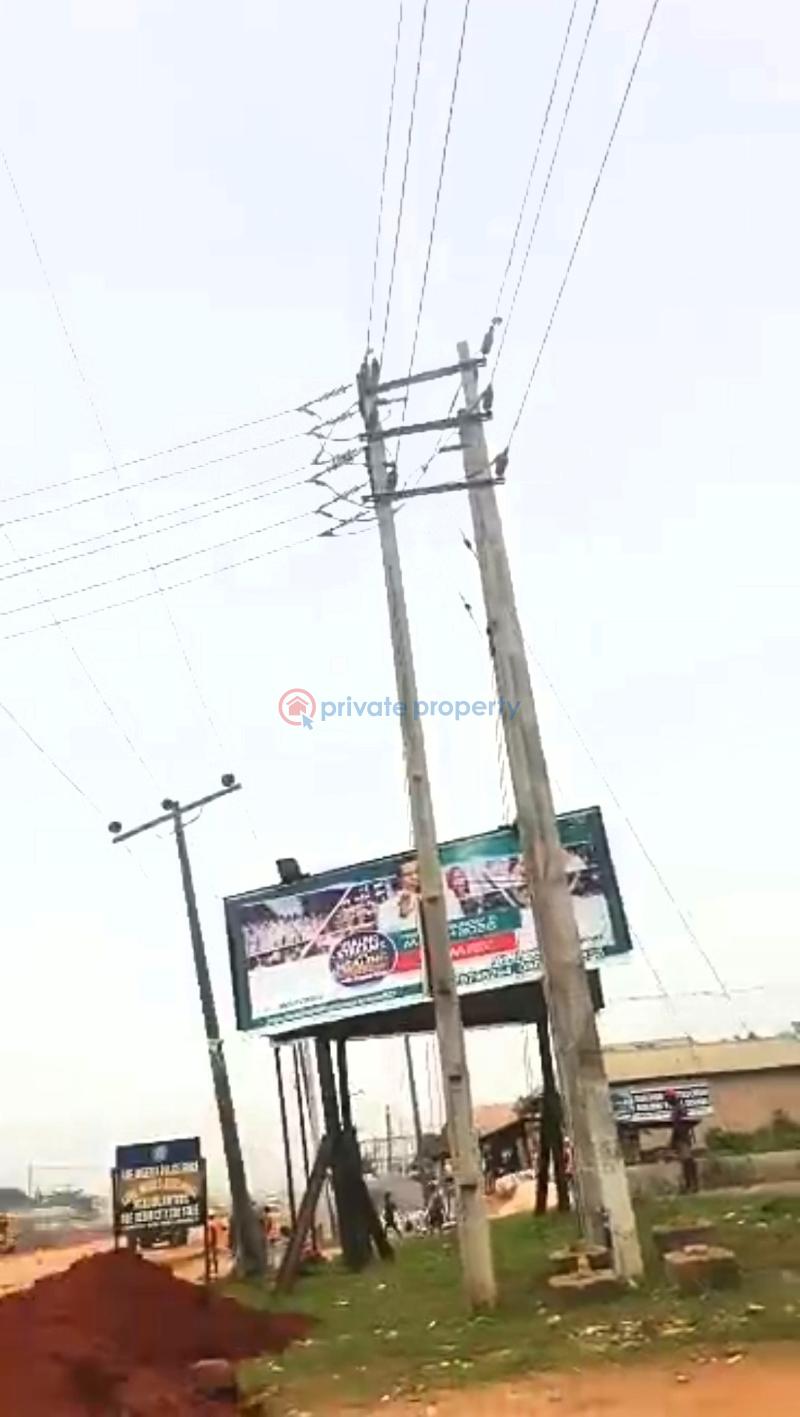 Mall/Complex/Plaza For Sale On A Corner Piece By Christ Embassy Camp Ground Gate. Benin Edo - 2