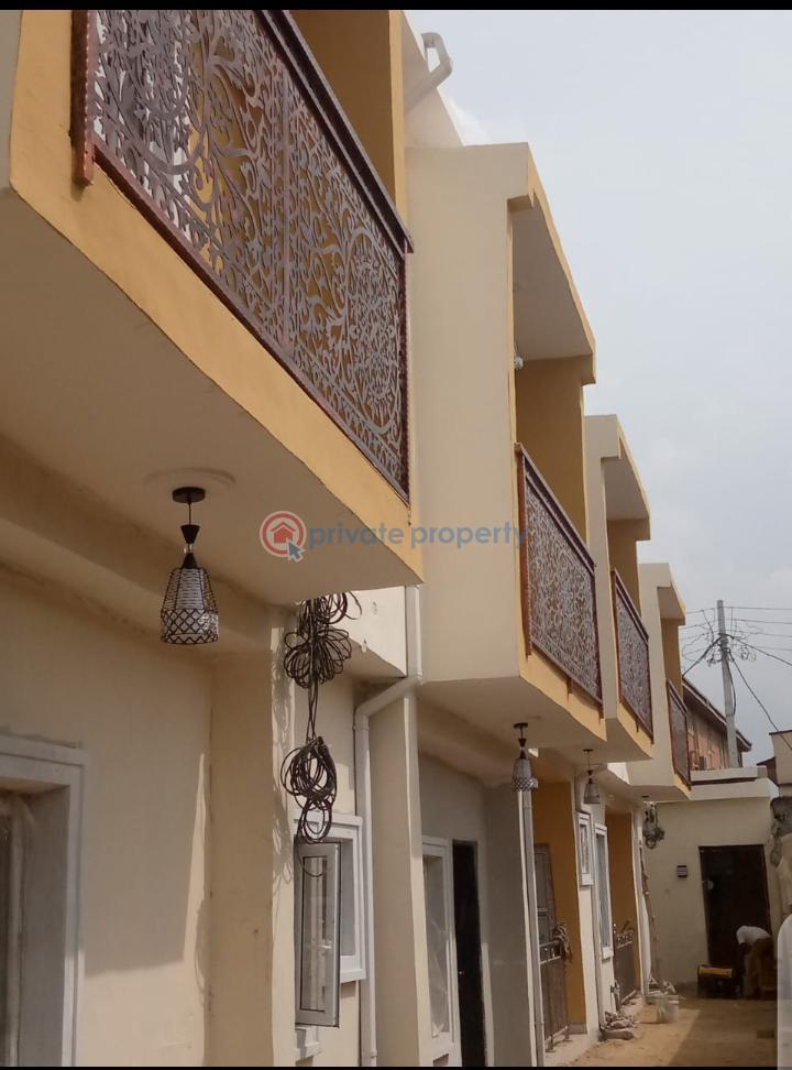 10 bedroom Block Of Flats For Sale Ago Palace Way Okota Isolo Lagos - 10
