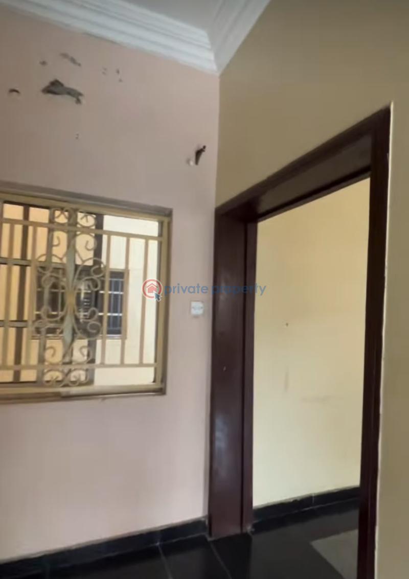 Commercial Property For Rent Lekki Phase 1 Lagos - 9