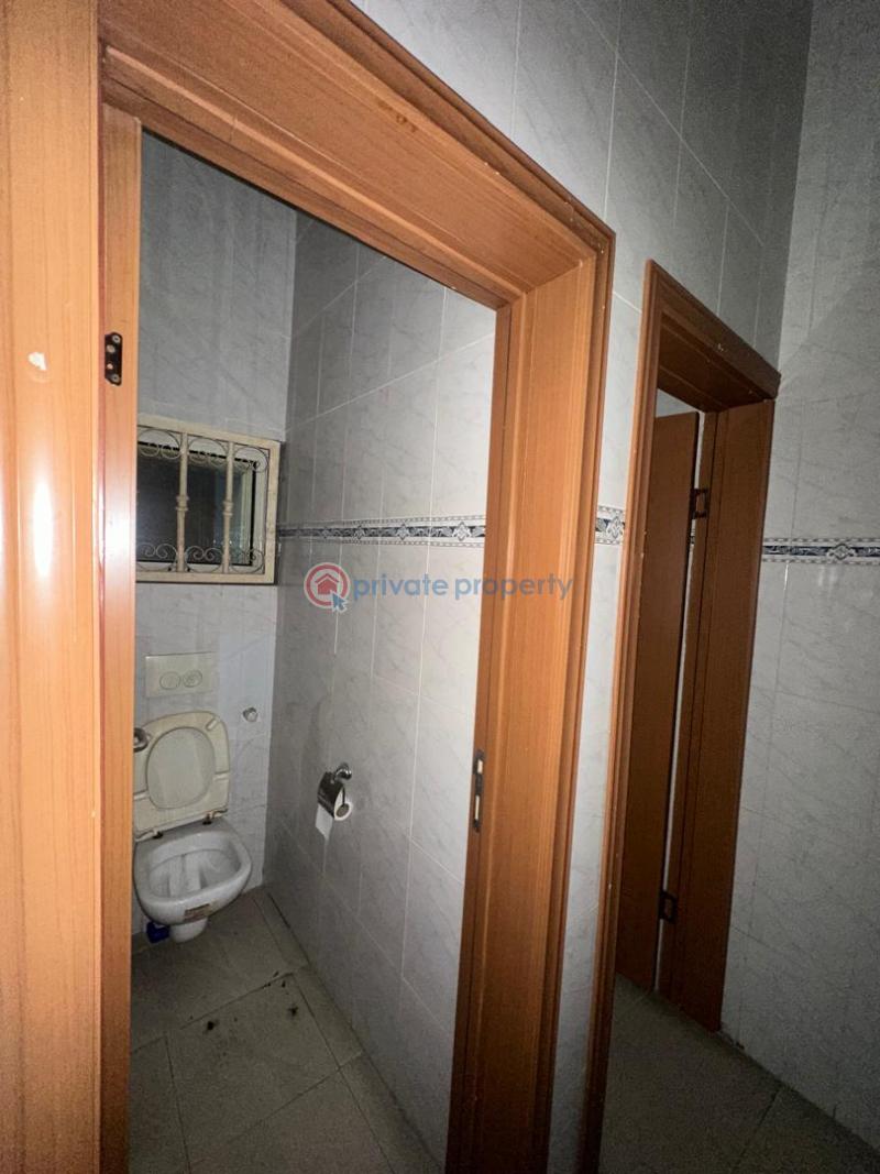 Commercial Property For Rent Lekki Phase 1 Lagos - 4