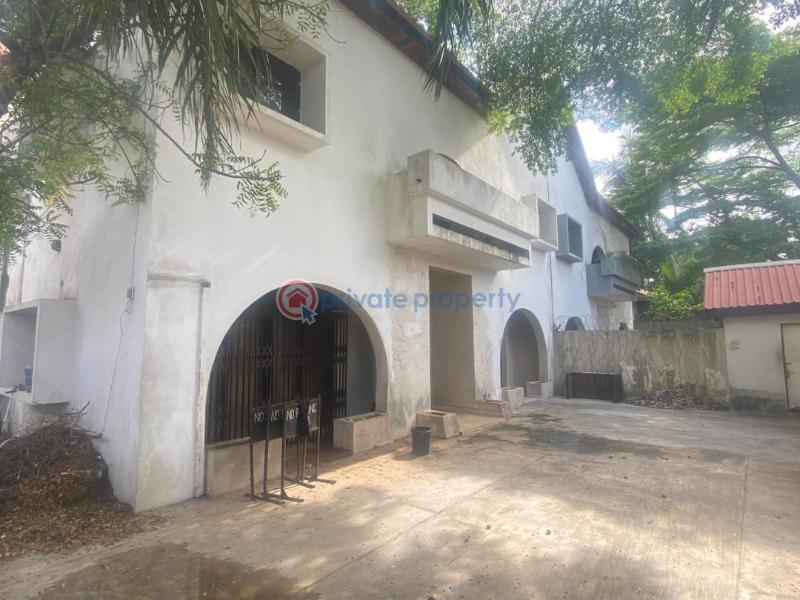 5 bedroom Commercial Property For Rent Lekki Phase 1 Lagos - 16
