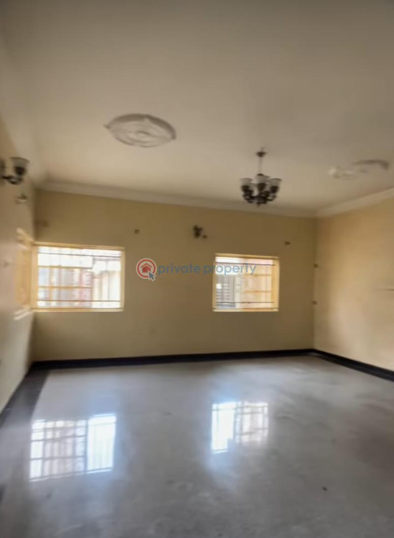 Commercial Property For Rent Lekki Phase 1 Lagos - 3