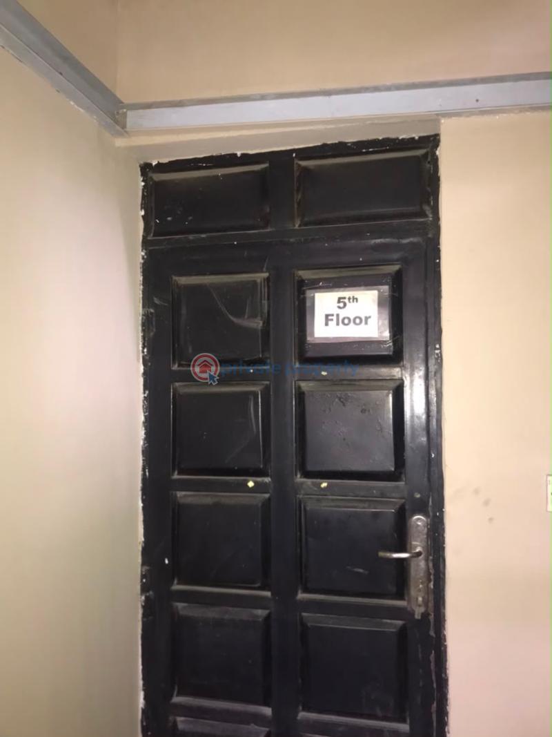 Office For Sale Alagomeji Yaba Lagos - 10