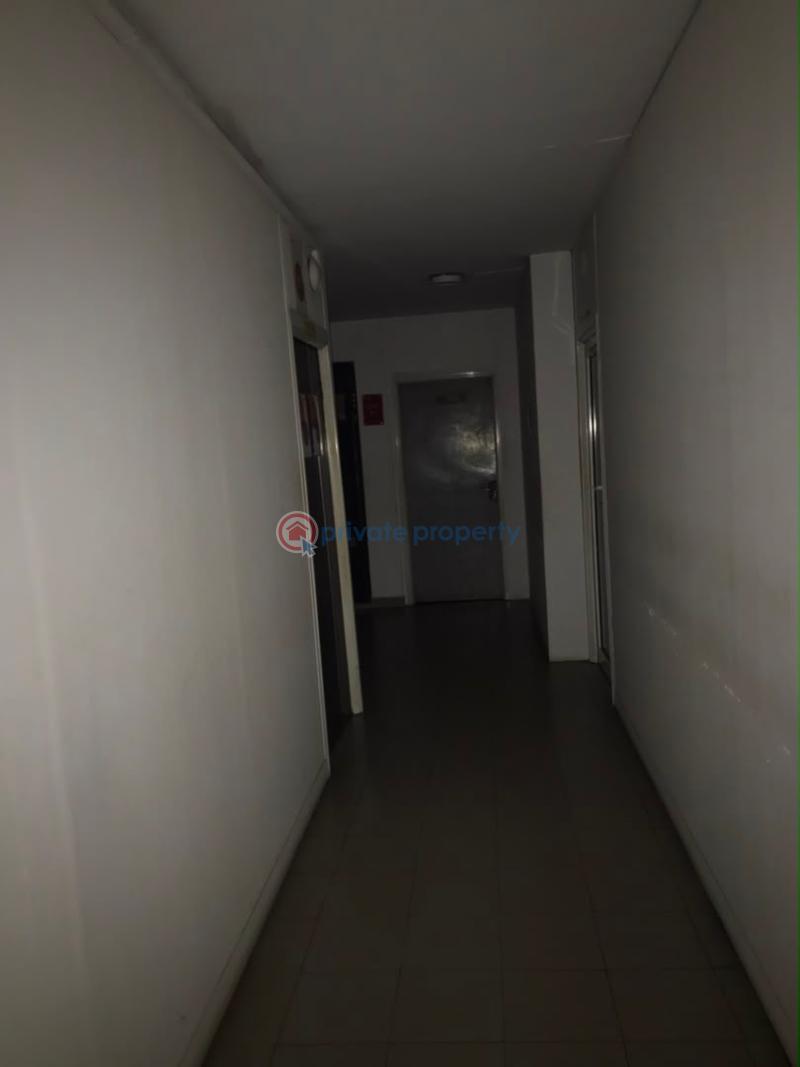 Office For Sale Alagomeji Yaba Lagos - 11
