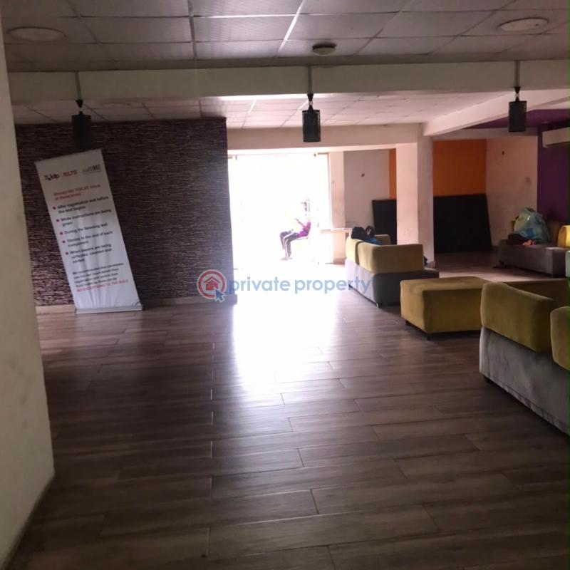 Office For Sale Alagomeji Yaba Lagos - 9