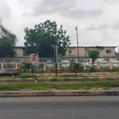 Office For Sale Palmgrove Ilupeju Ikorodu Road Ilupeju Lagos - 0