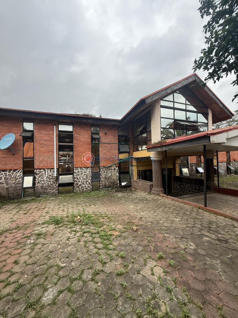 Hotel For Sale Aare Avenue, New Bodija Bodija Ibadan Oyo