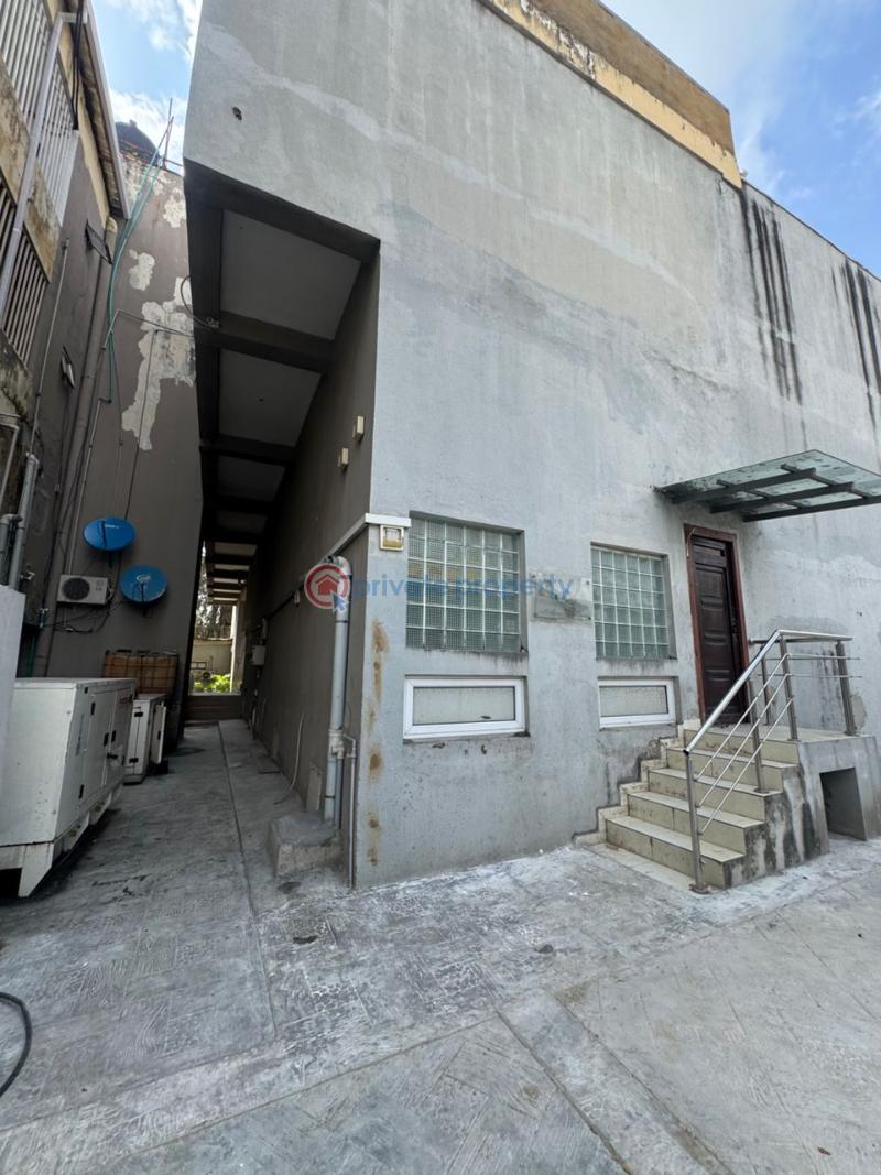 Commercial property— vi - 12 Commercial Property For Rent Victoria Island Lagos - 12