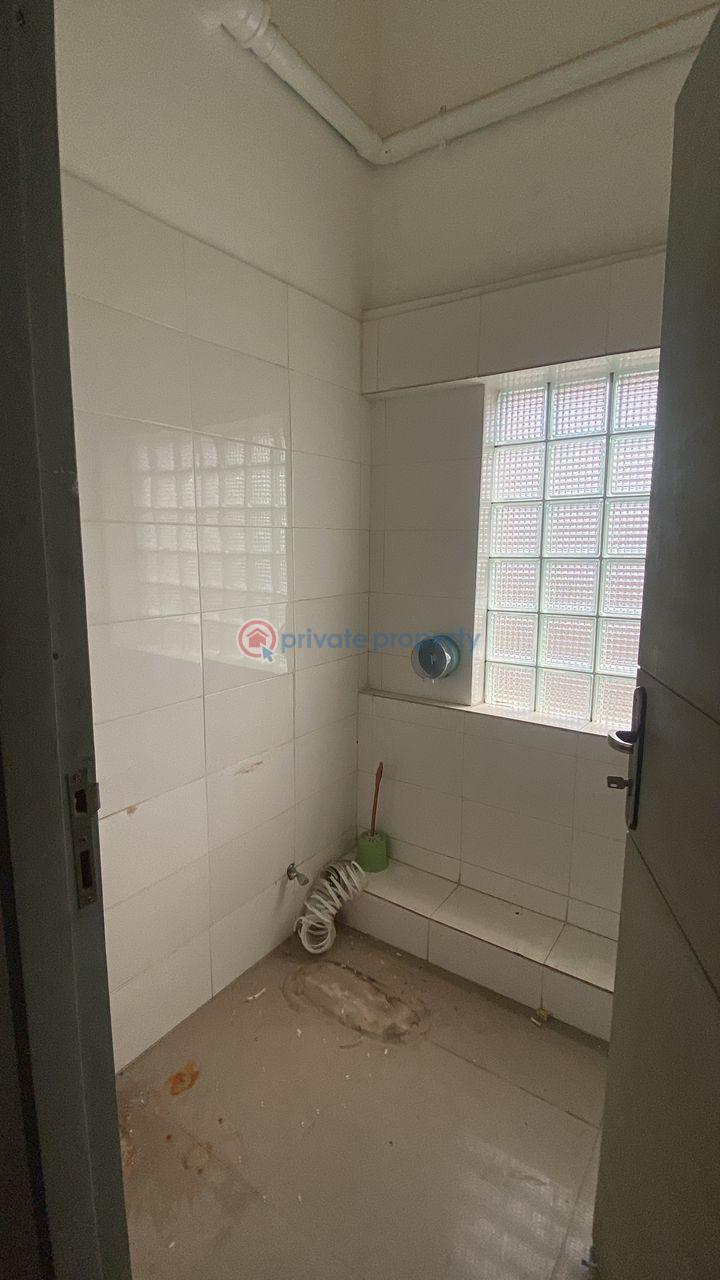 Commercial property— vi - 6 Commercial Property For Rent Victoria Island Lagos - 6