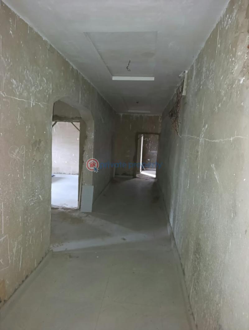 8 bedroom Commercial Property For Sale Inaolaji Oluyole Estate Ibadan Oyo - 3
