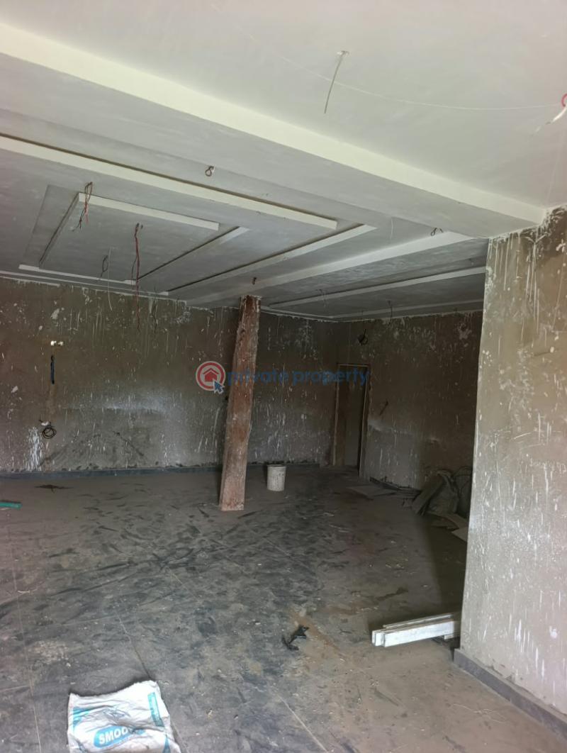 8 bedroom Commercial Property For Sale Inaolaji Oluyole Estate Ibadan Oyo - 1
