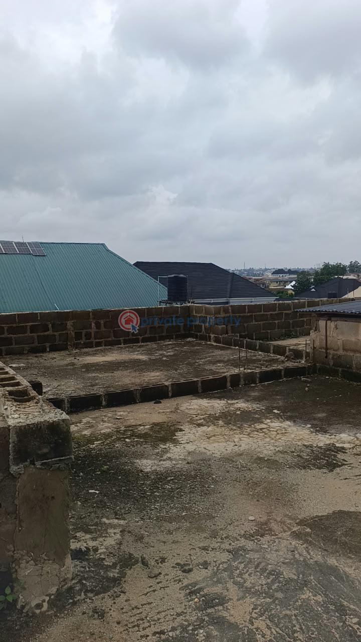 8 bedroom Commercial Property For Sale Inaolaji Oluyole Estate Ibadan Oyo - 8