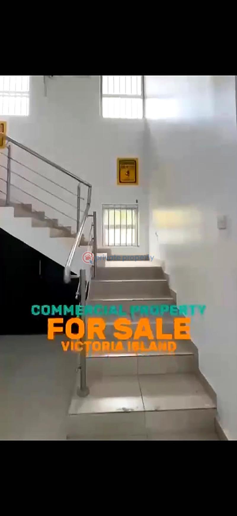 8 bedroom House For Sale Lekki Phase 1 Lagos - 2