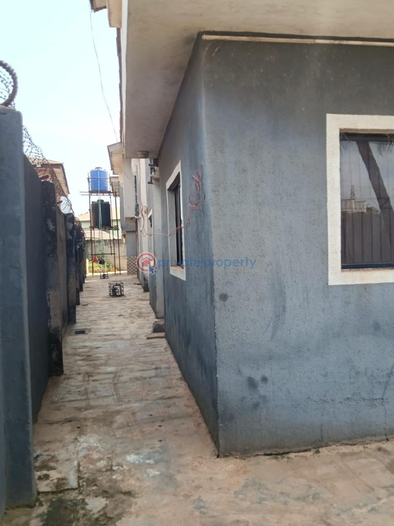 10 bedroom Commercial Property For Sale Akute, Close To Ojodu Berger Ifo Ogun - 7
