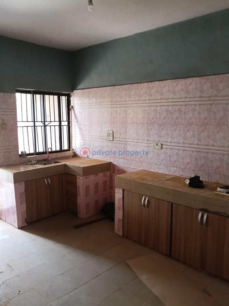 10 bedroom Commercial Property For Sale Akute, Close To Ojodu Berger Ifo Ogun - 17