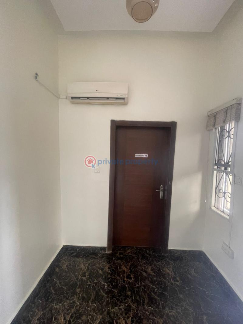 5 bedroom House For Rent Lekki Lagos - 3
