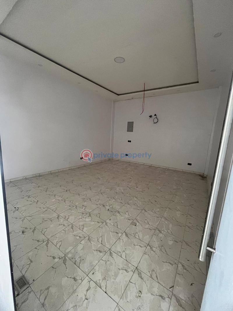 Shop For Sale Lekki Phase 1 Lagos - 3