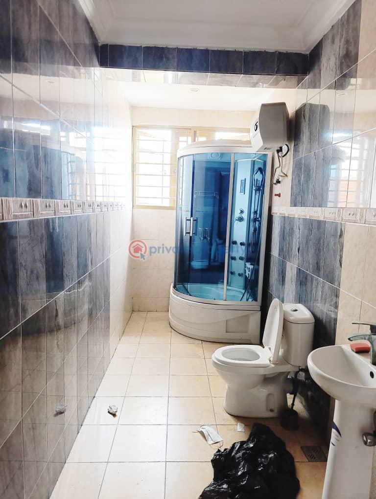 Commercial self service 5 bedroom terrace - 8 5 bedroom Office For Rent Lekki Phase 1 Lagos - 8