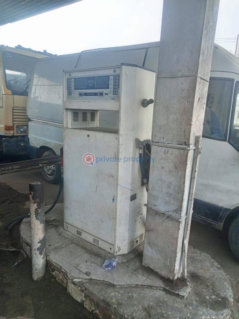 Filling Station For Sale Ijeshatedo Surulere Lagos - 1