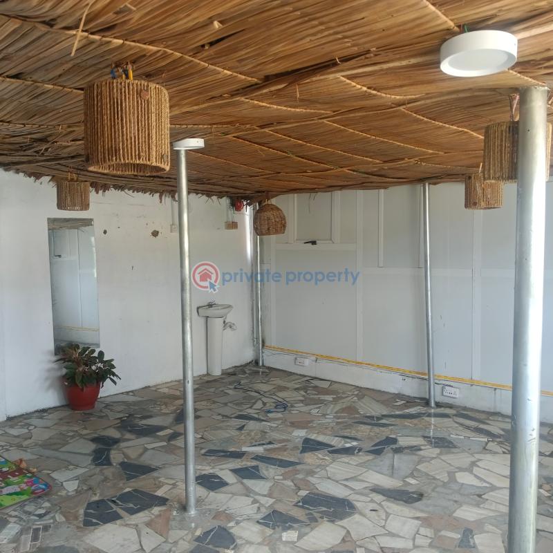 Commercial shop for rent facing express at new road, awoyaya - 5 Office For Rent New Road Awoyaya Awoyaya Ajah Lagos - 5