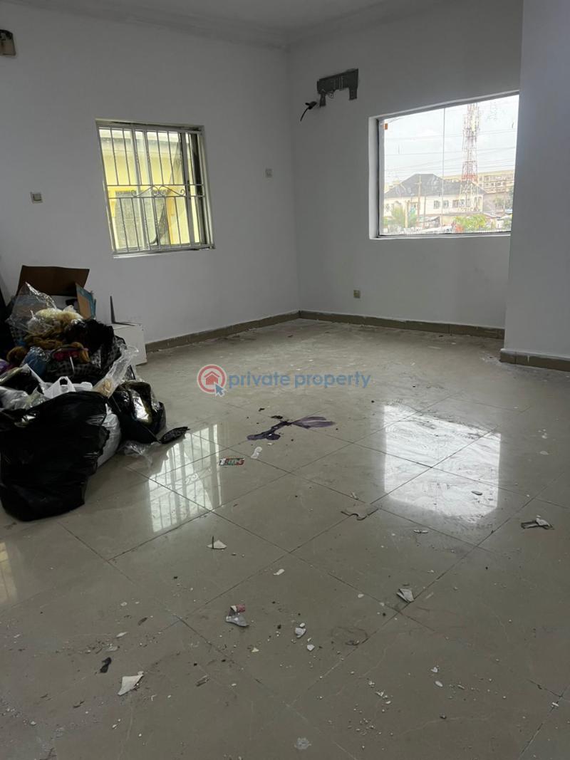 Commercial Property For Rent Lekki Phase 1 Lagos - 3