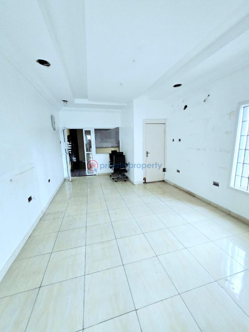 1 bedroom Shop For Rent Lekki Phase 1 Lagos - 2