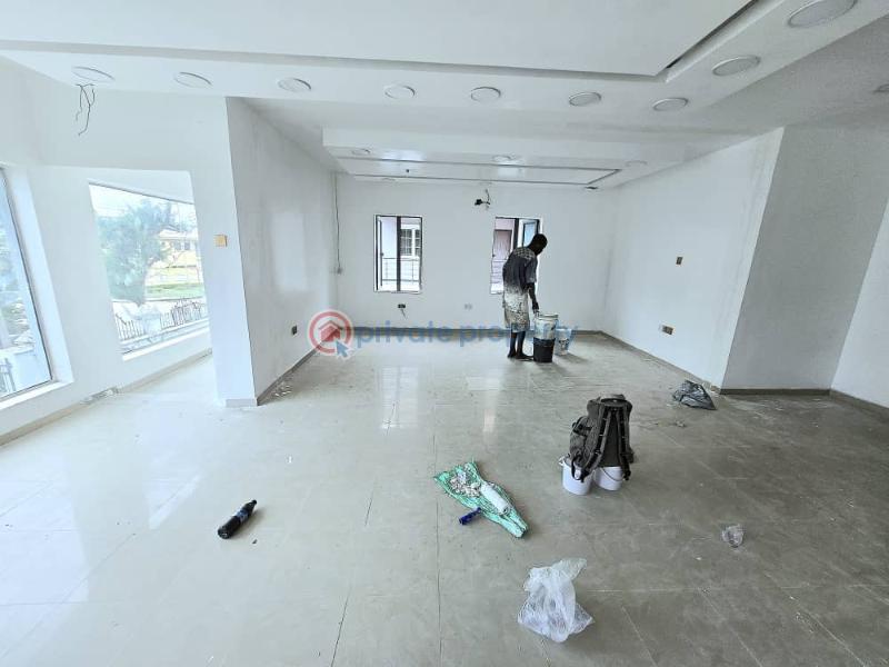 Commercial shop space - 1 1 bedroom Shop For Rent Lekki Phase 1 Lagos - 1