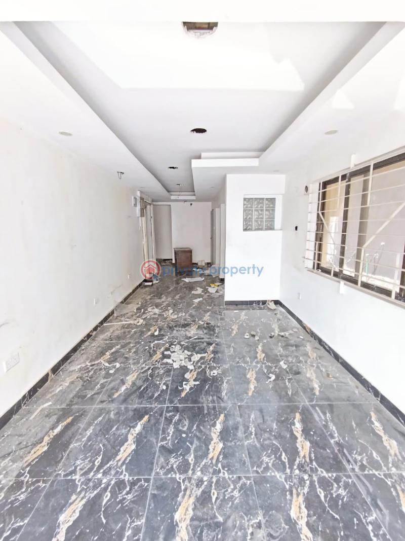 Commercial shop space - 1 1 bedroom Shop For Rent Lekki Phase 1 Lagos - 1