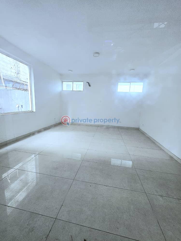 Commercial shop space - 1 1 bedroom Shop For Rent Lekki Phase 1 Lagos - 1