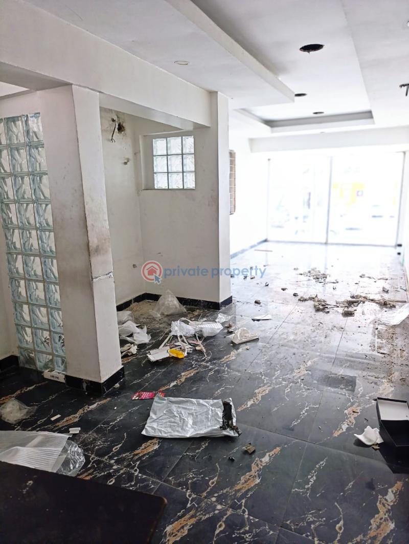 Commercial shop space - 2 1 bedroom Shop For Rent Lekki Phase 1 Lagos - 2